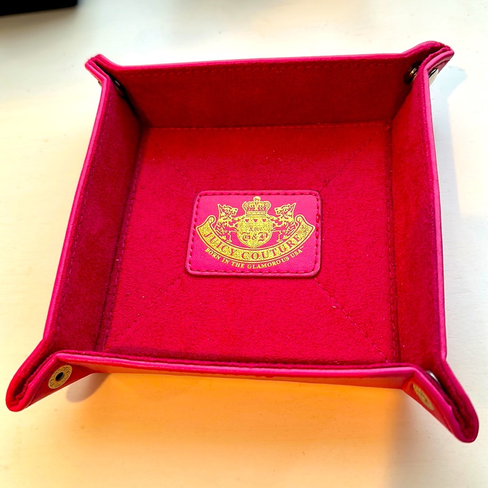 Juicy Couture pink catchall